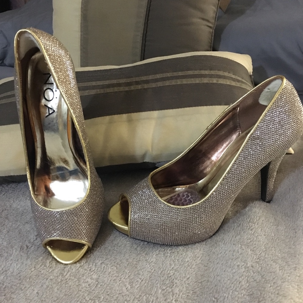 Gold dress shoes